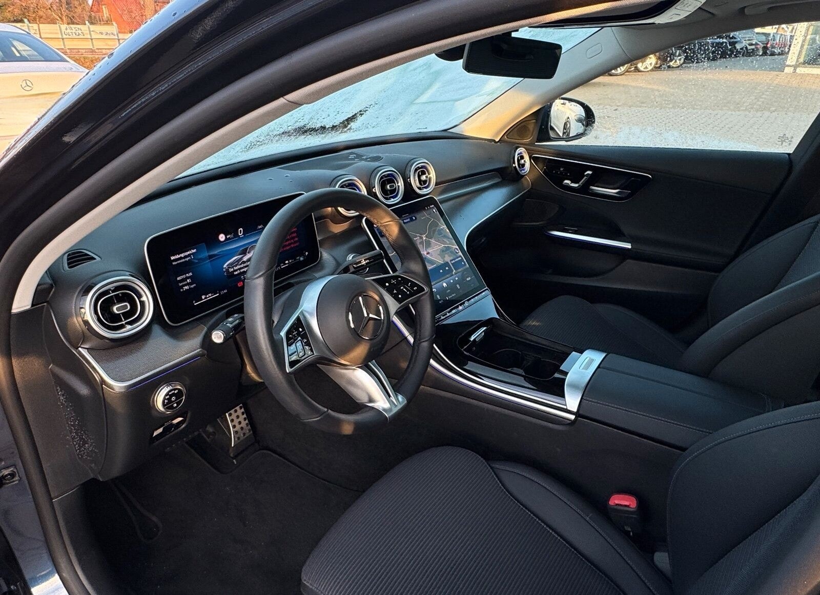 Mercedes-Benz C 300 e Avantgarde Advanced Plus Pano Ambiente foto 9