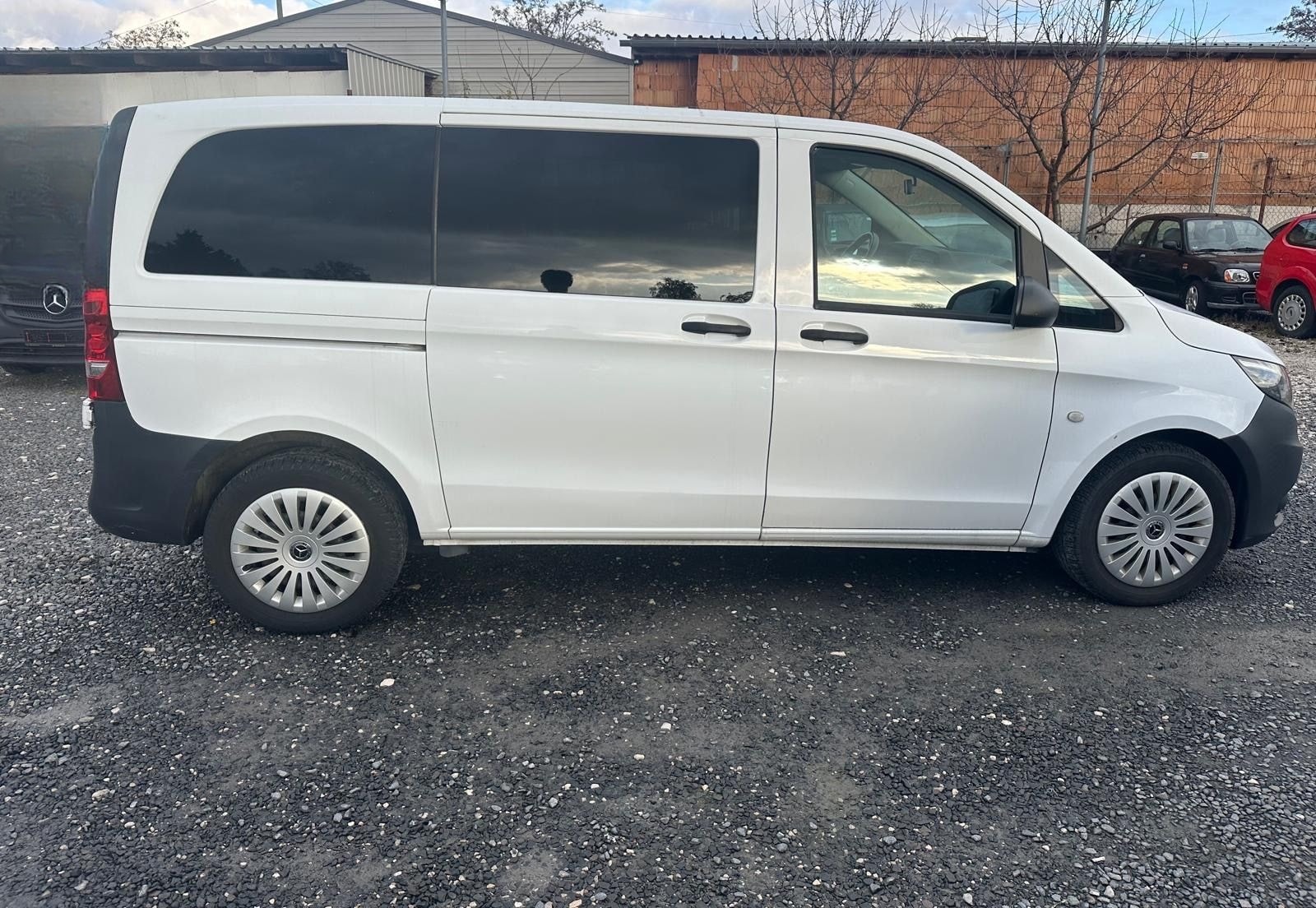 Mercedes-Benz Vito Tourer 119 CDI foto 8
