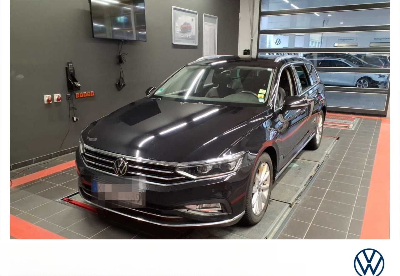 Volkswagen Passat Variant Elegance 2.0 TDI DSG Navi AHK foto 1