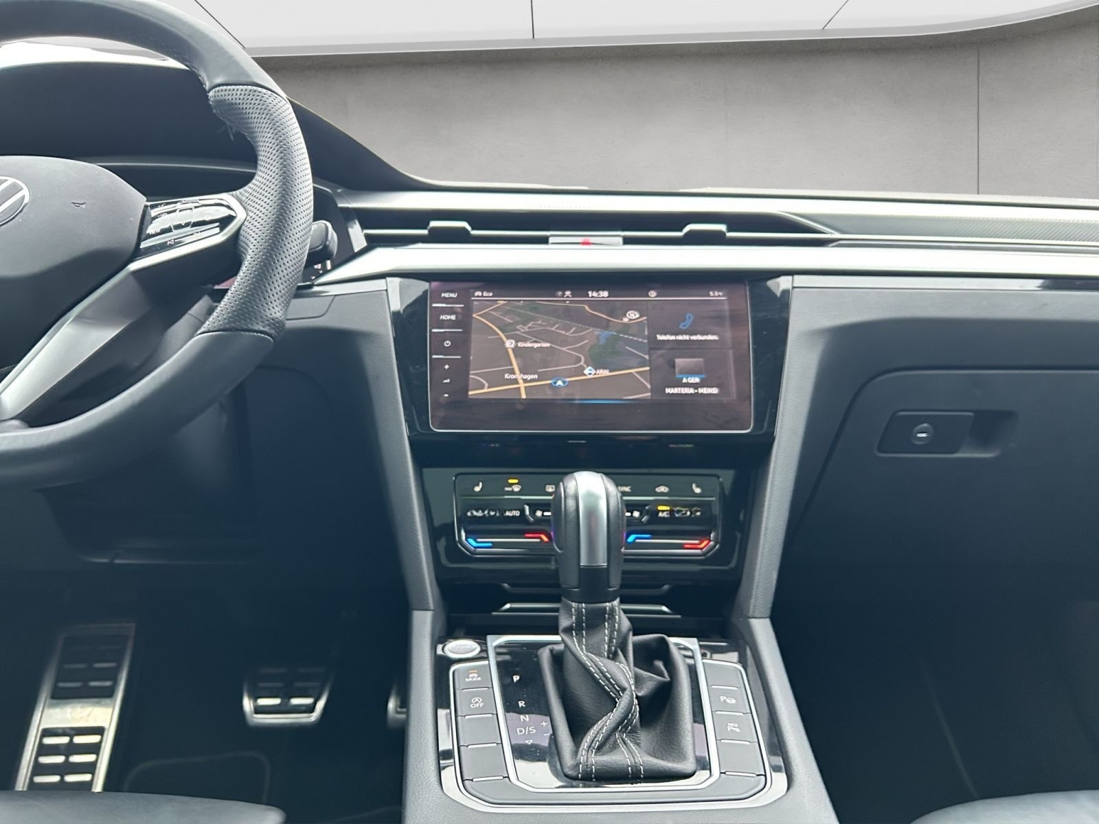 Volkswagen Arteon Shootingbrake 2.0TDI DSG R-Line 360° Pano foto 15