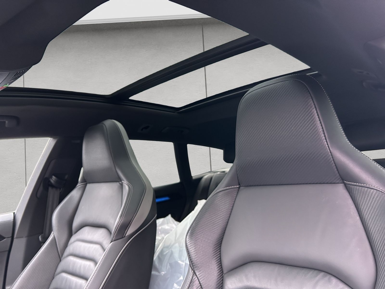 Volkswagen Arteon Shootingbrake 2.0TDI DSG R-Line 360° Pano foto 17