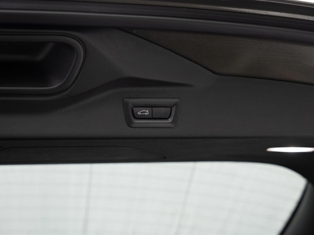 BMW X7 M60i FACEL. PANO HUD 360° LED SITZBELÜFTUNG foto 13