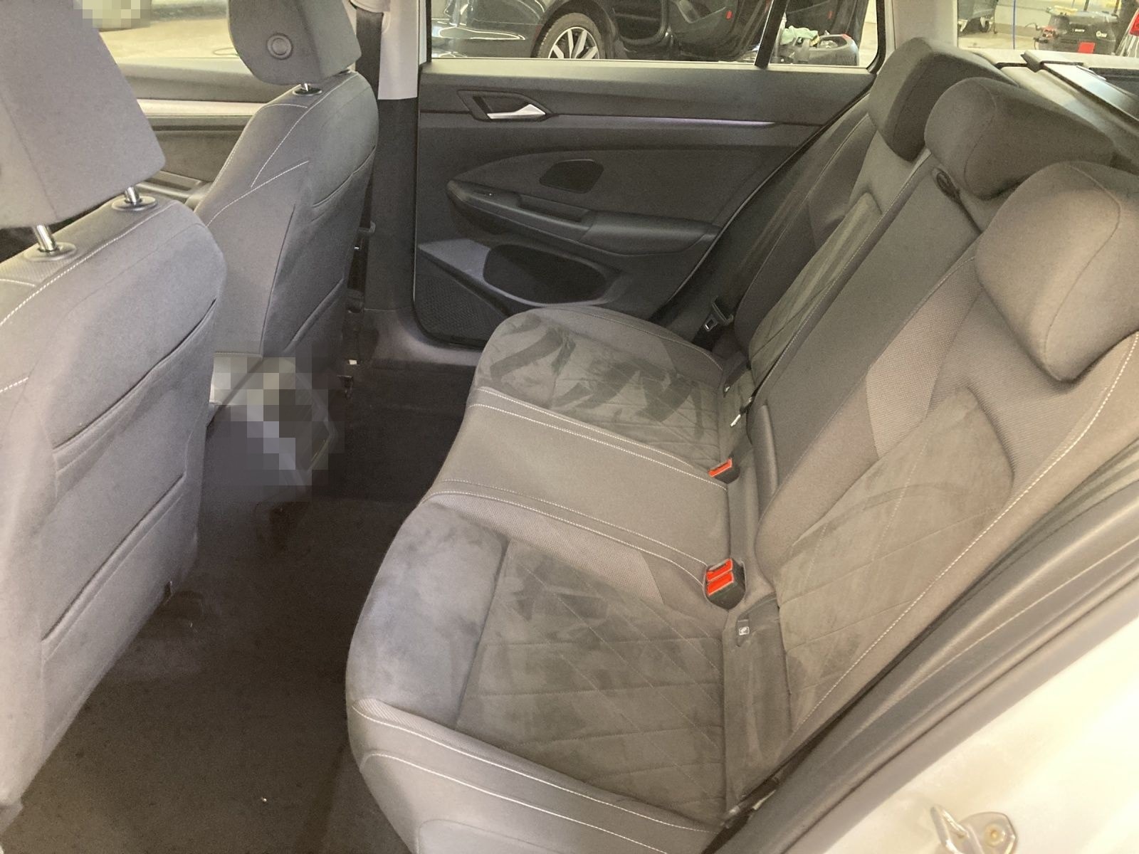 Volkswagen Golf 8 Variant TDI DSG Life LED AHK ACC foto 17