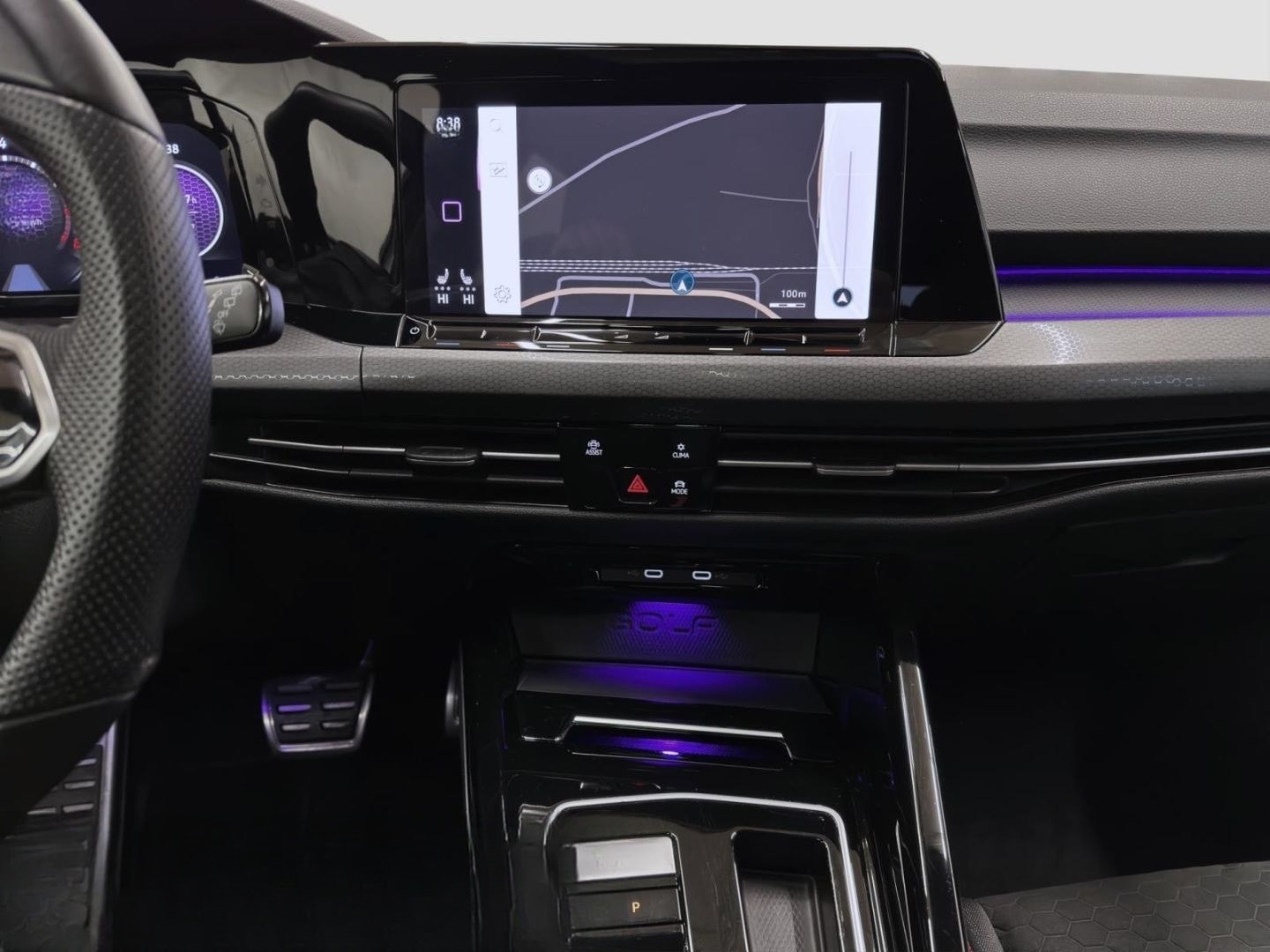 Volkswagen Golf GTI 8 2.0 TSI DSG Clubsport PANO IQ.LIGHT H foto 21