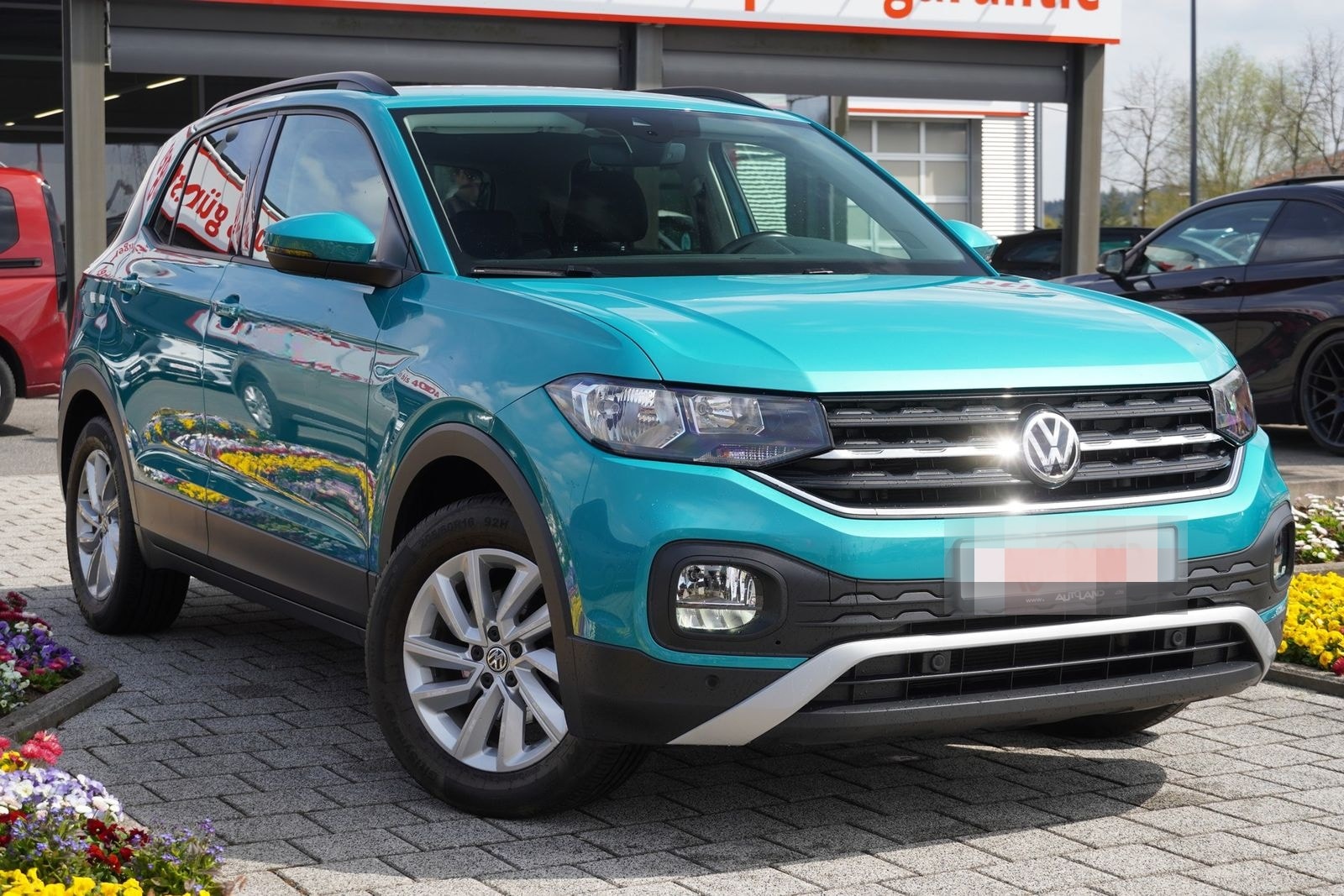 Volkswagen T-Cross 1.0 Life DSG Navi AHK ACC DAB PDC Kamera foto 4