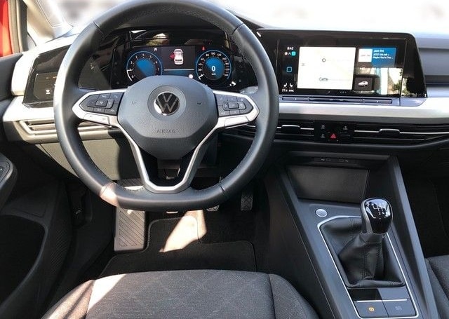 Volkswagen Golf VIII Lim. 1.5TSI Life NAVI+ACC+STNDHZG+++ foto 13