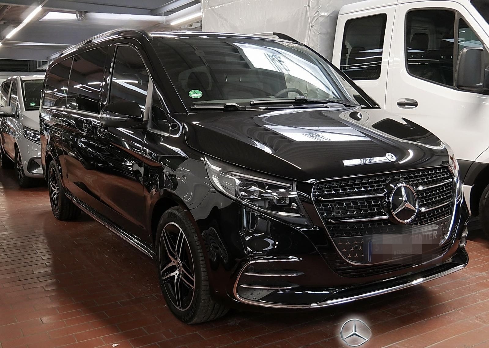 Mercedes-Benz V 300 d Exclusive extralang AMG AIRMATIC AHK foto 2
