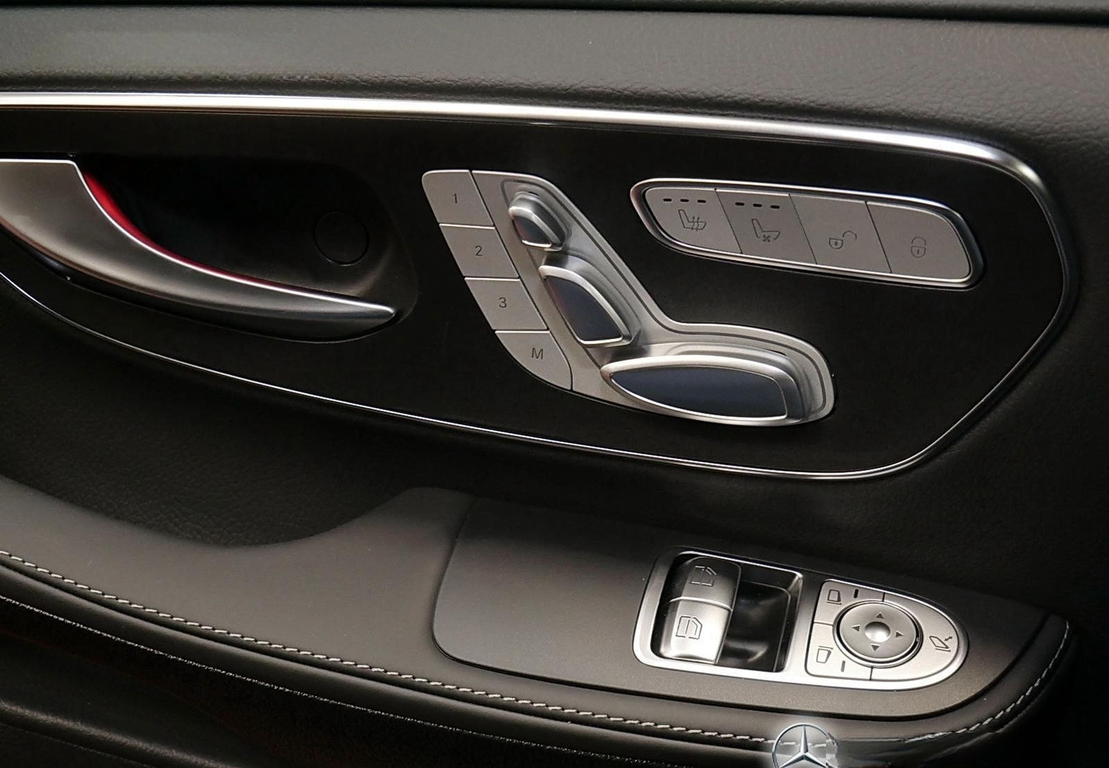 Mercedes-Benz V 300 d Exclusive extralang AMG AIRMATIC AHK foto 14