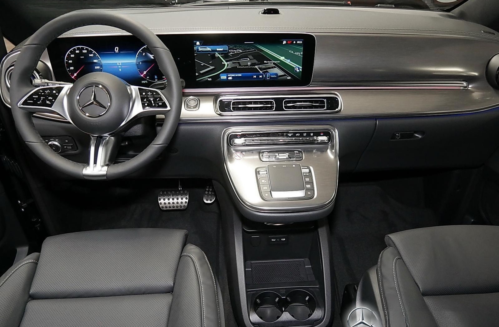 Mercedes-Benz V 300 d Exclusive extralang AMG AIRMATIC AHK foto 10