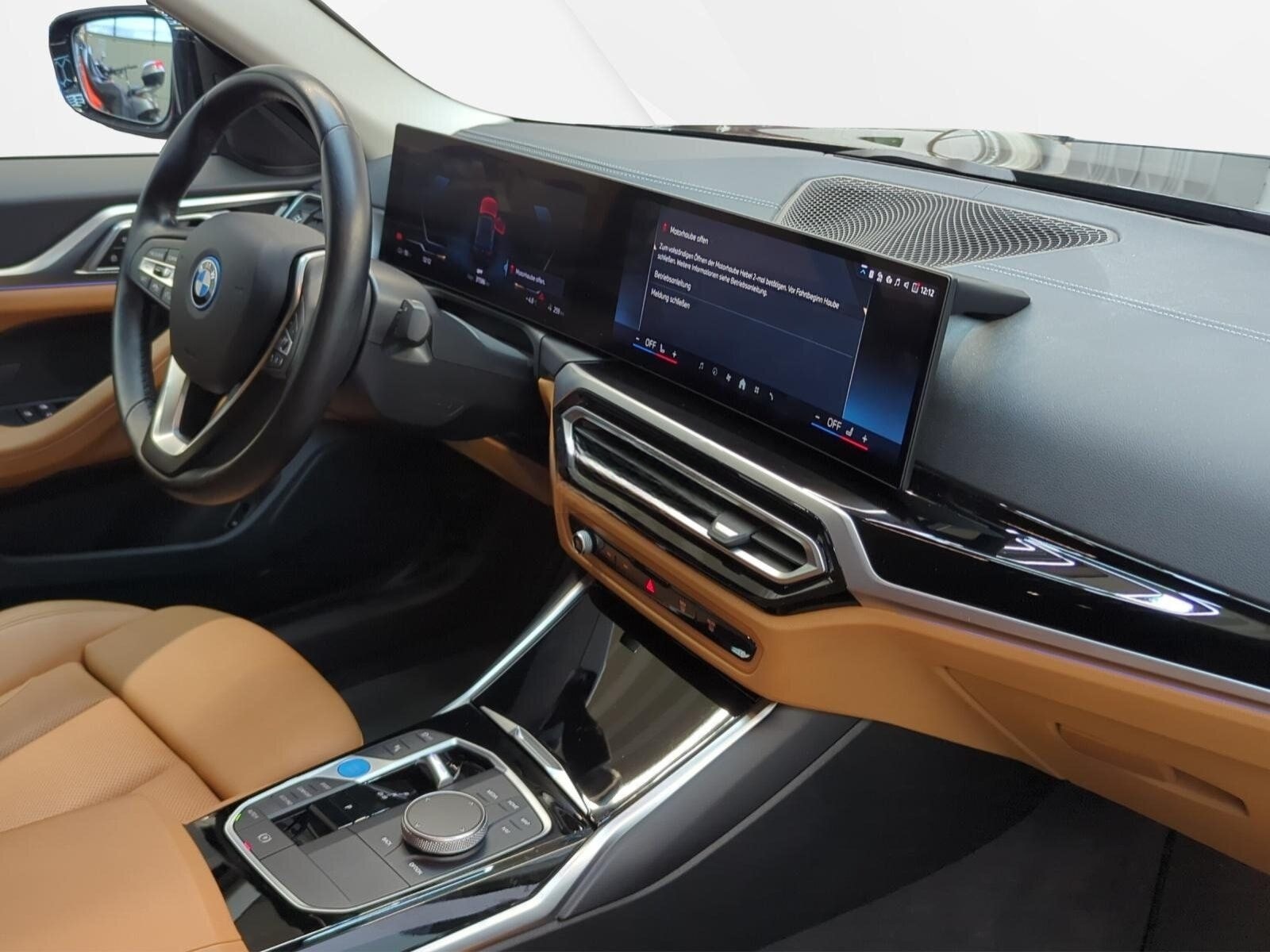 BMW i4 eDrive40 GranCoupe Live Cockpit Plus Leder RF foto 7