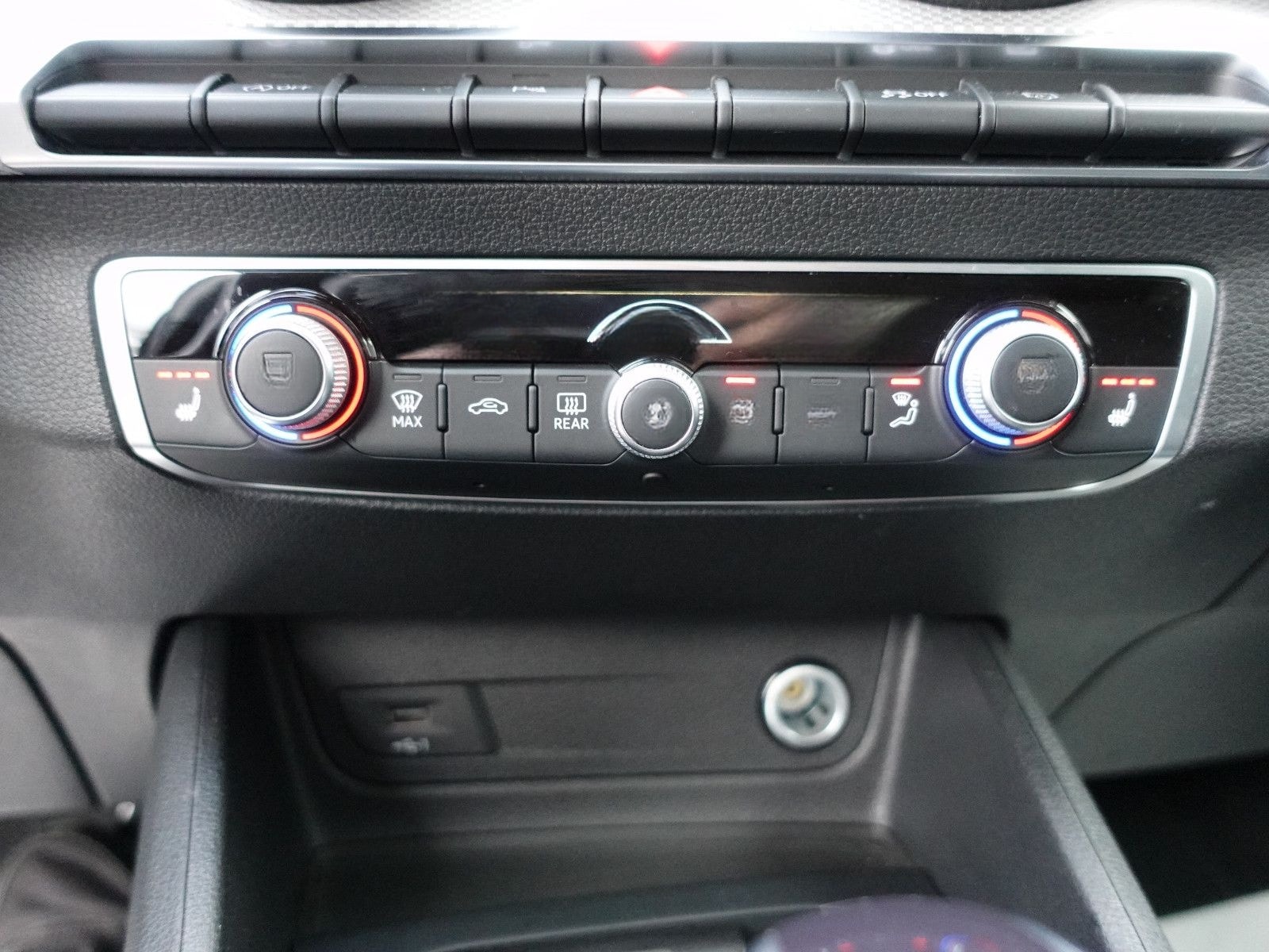 Audi Q2 35 TFSI Advanced S-Tronic/ACC/LED/Navi/RFK foto 15