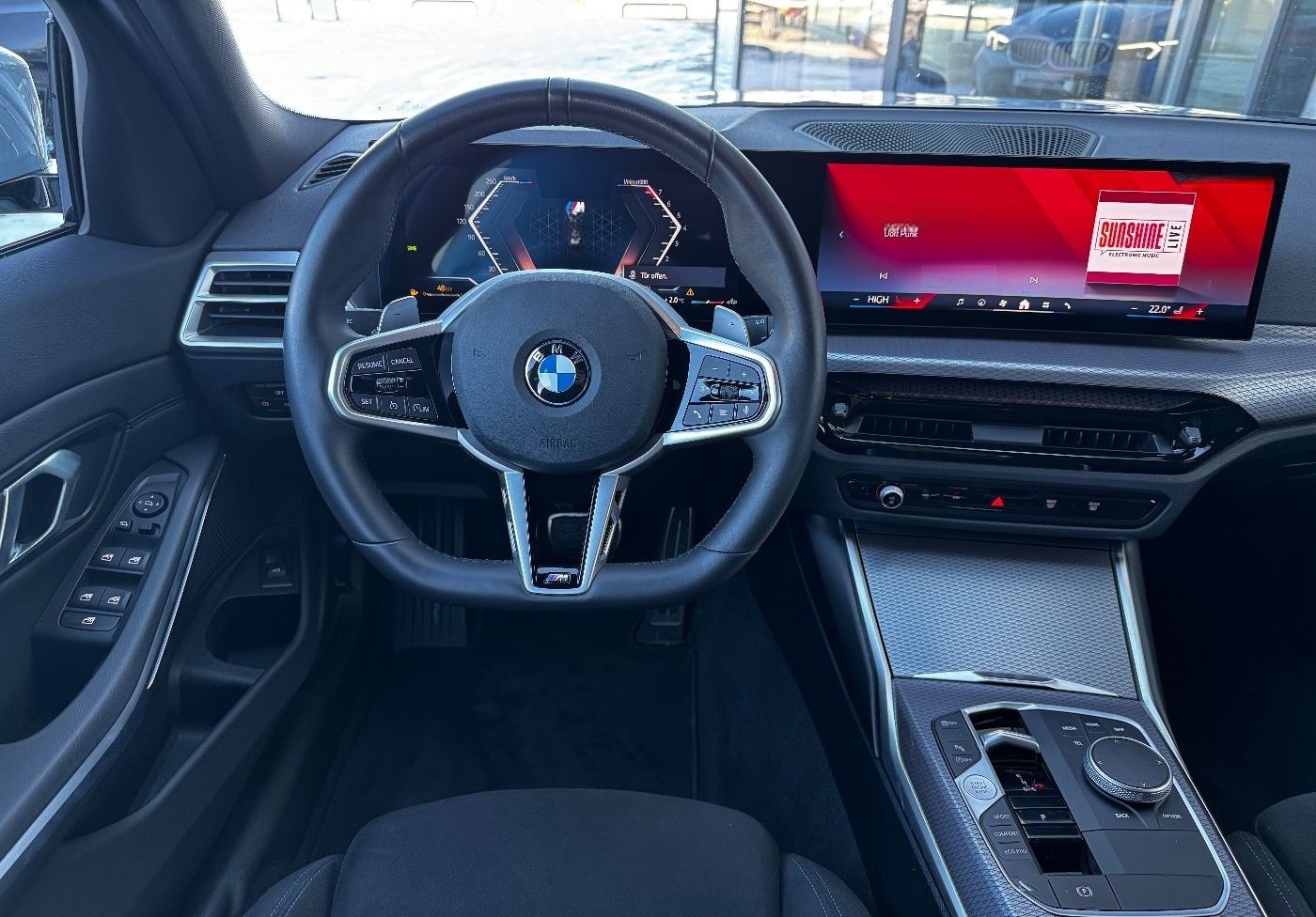 BMW 318i Touring M-Sportpaket GARANTIE-01/2030 foto 18