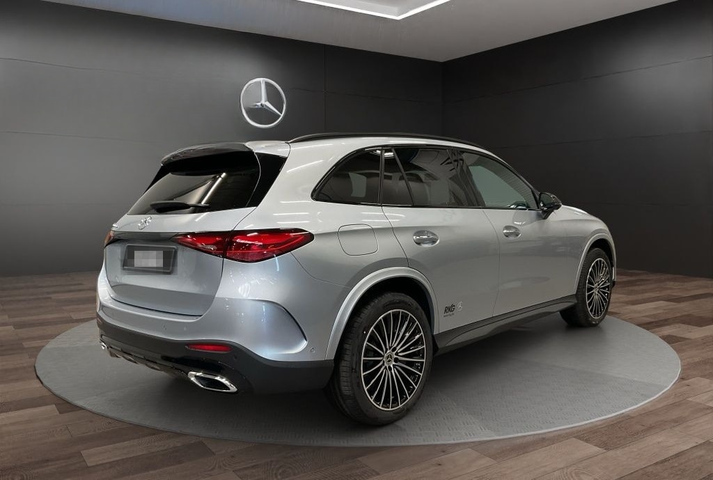 Mercedes-Benz GLC 300 de 4M EDITION AMG PANO DISTRONIC 360°AHK foto 3