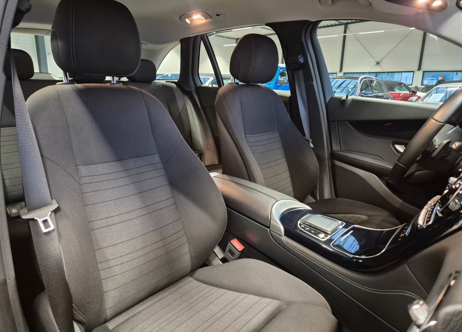 Mercedes-Benz GLC 300 d 4M DISTRONIC MBUX 360CAM SPURPAKET AHK foto 12