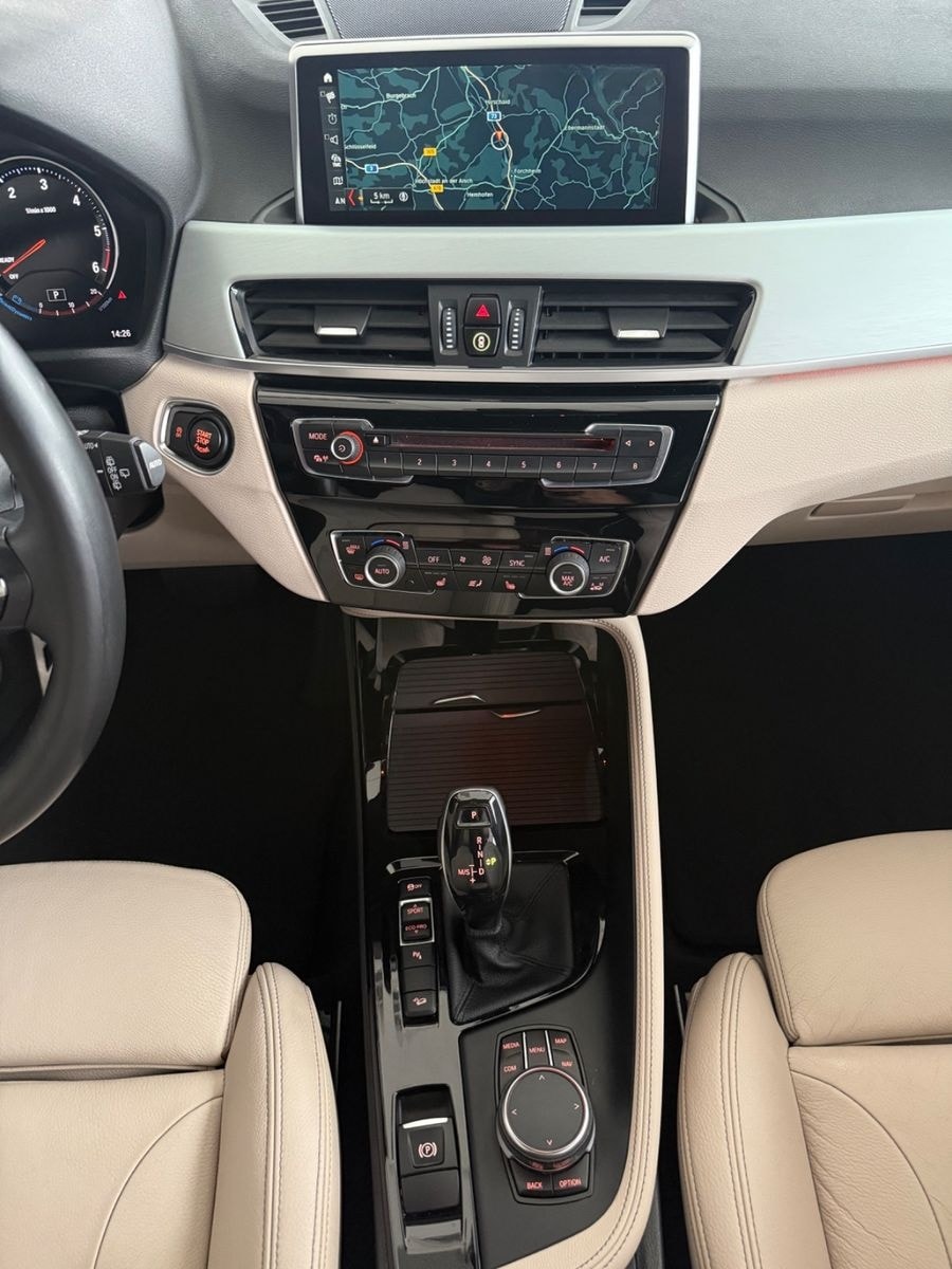 BMW X1 xDrive 20 d M Sport Paket VOLL! AHK H&K foto 14