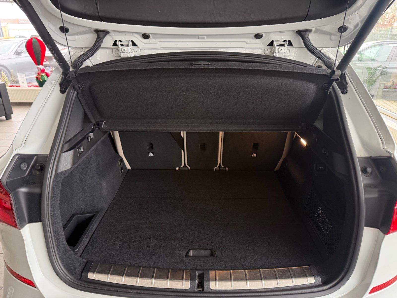 BMW X1 xDrive 20 d M Sport Paket VOLL! AHK H&K foto 19