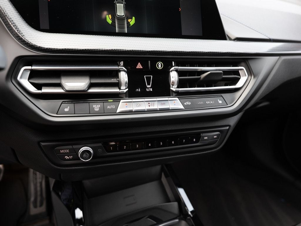 BMW 118d M-Sport HUD LED W-LAN NAVI H/K SHZ PDC foto 18