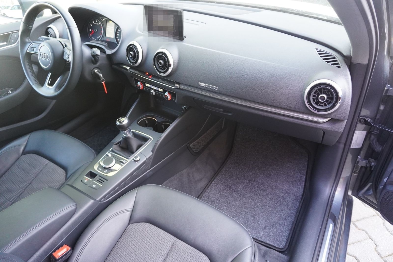 Audi A3 Sportback 30 1.0 TFSI design Xenon Navi PDC foto 13