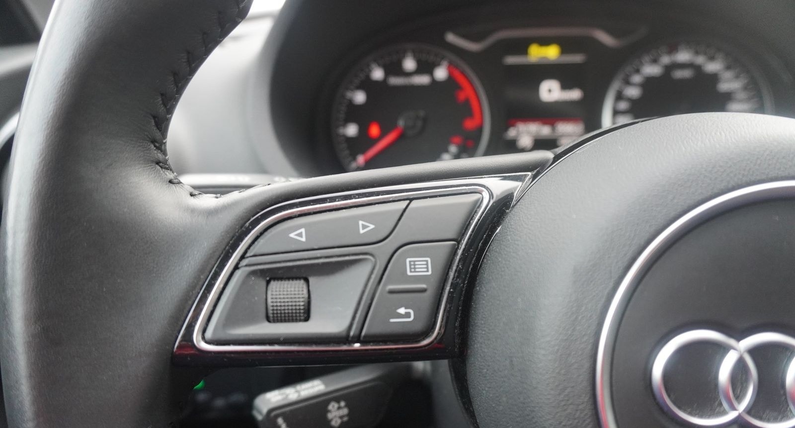 Audi A3 Sportback 30 1.0 TFSI design Xenon Navi PDC foto 18