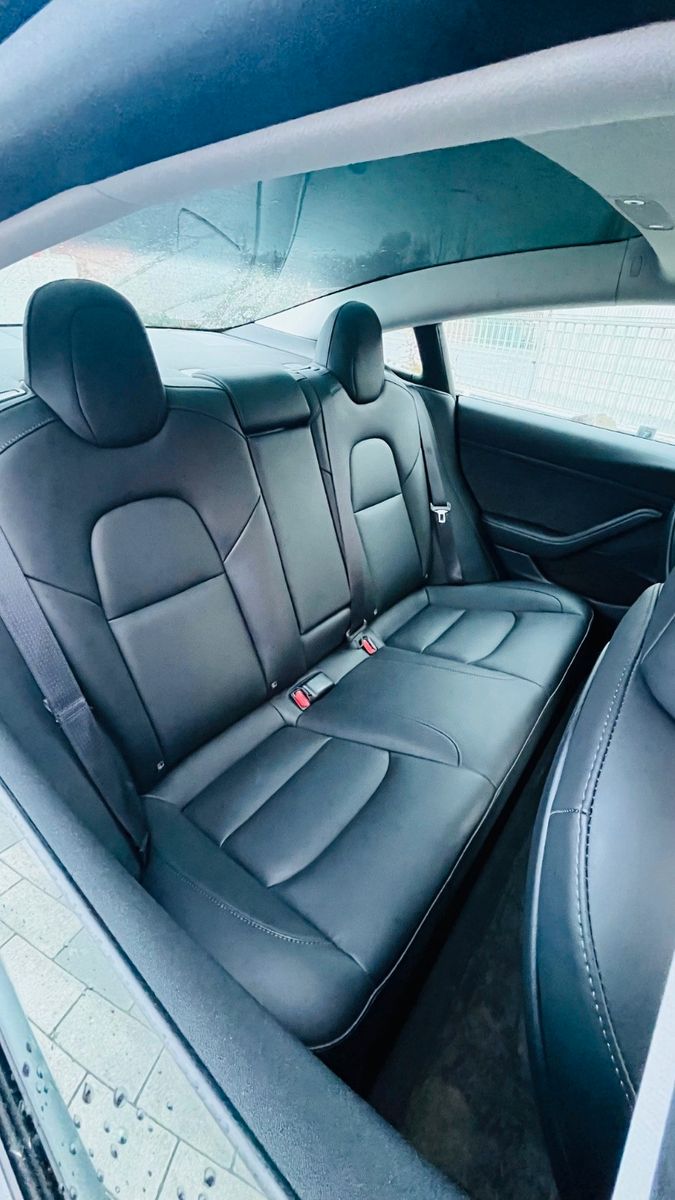 Tesla Model 3 Allradantrieb mit Dualmotor Premium foto 6