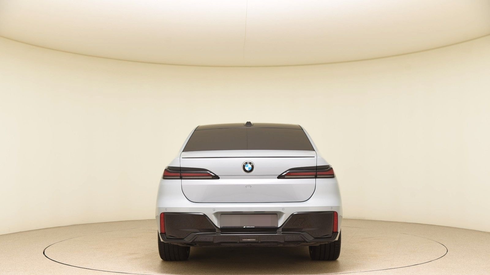 BMW 740d xDrive M Sport Pro ACC LED Pano HUD B&W foto 3