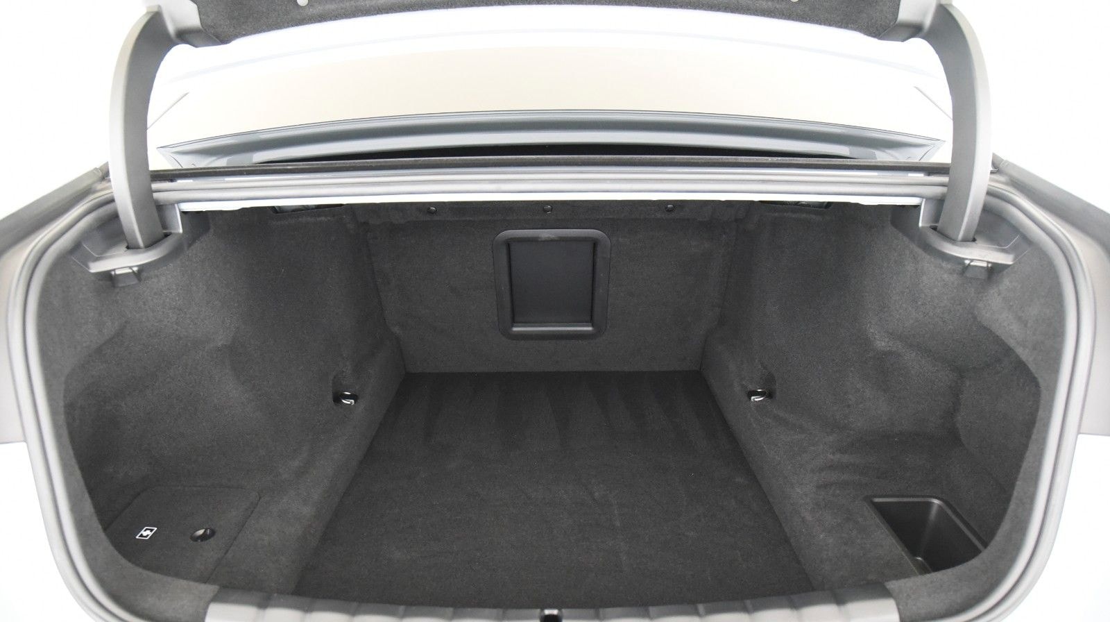 BMW 740d xDrive M Sport Pro ACC LED Pano HUD B&W foto 9