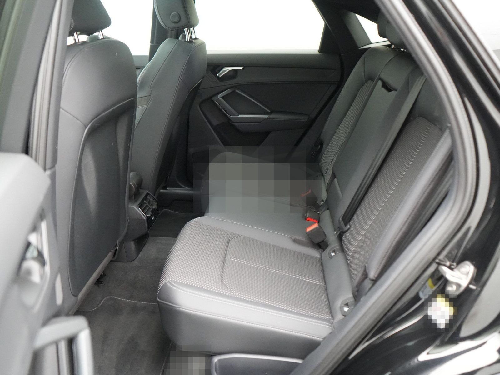 Audi Q3 Sportback 45 e S line S-TRON PANO AHK LEDER foto 14