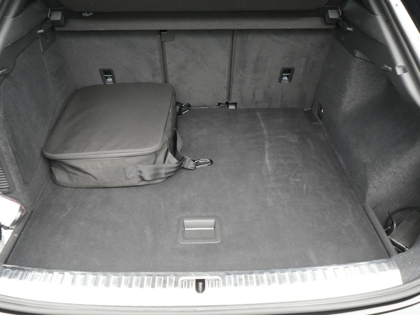 Audi Q3 Sportback 45 e S line S-TRON PANO AHK LEDER foto 15