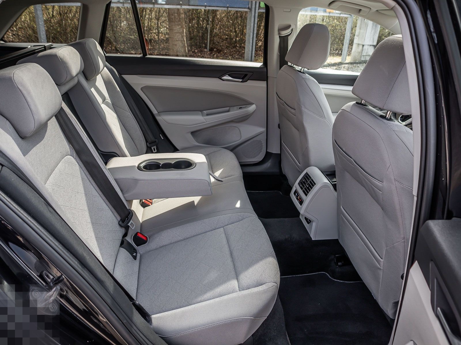 Volkswagen Golf VIII Variant Life 2.0 TDI IQ.Light Navi Par foto 13