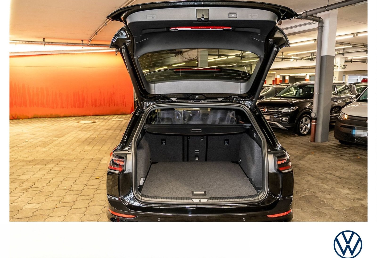 Volkswagen Golf Variant R-Line 2.0 TDI DSG AHK Pano Kamera foto 15