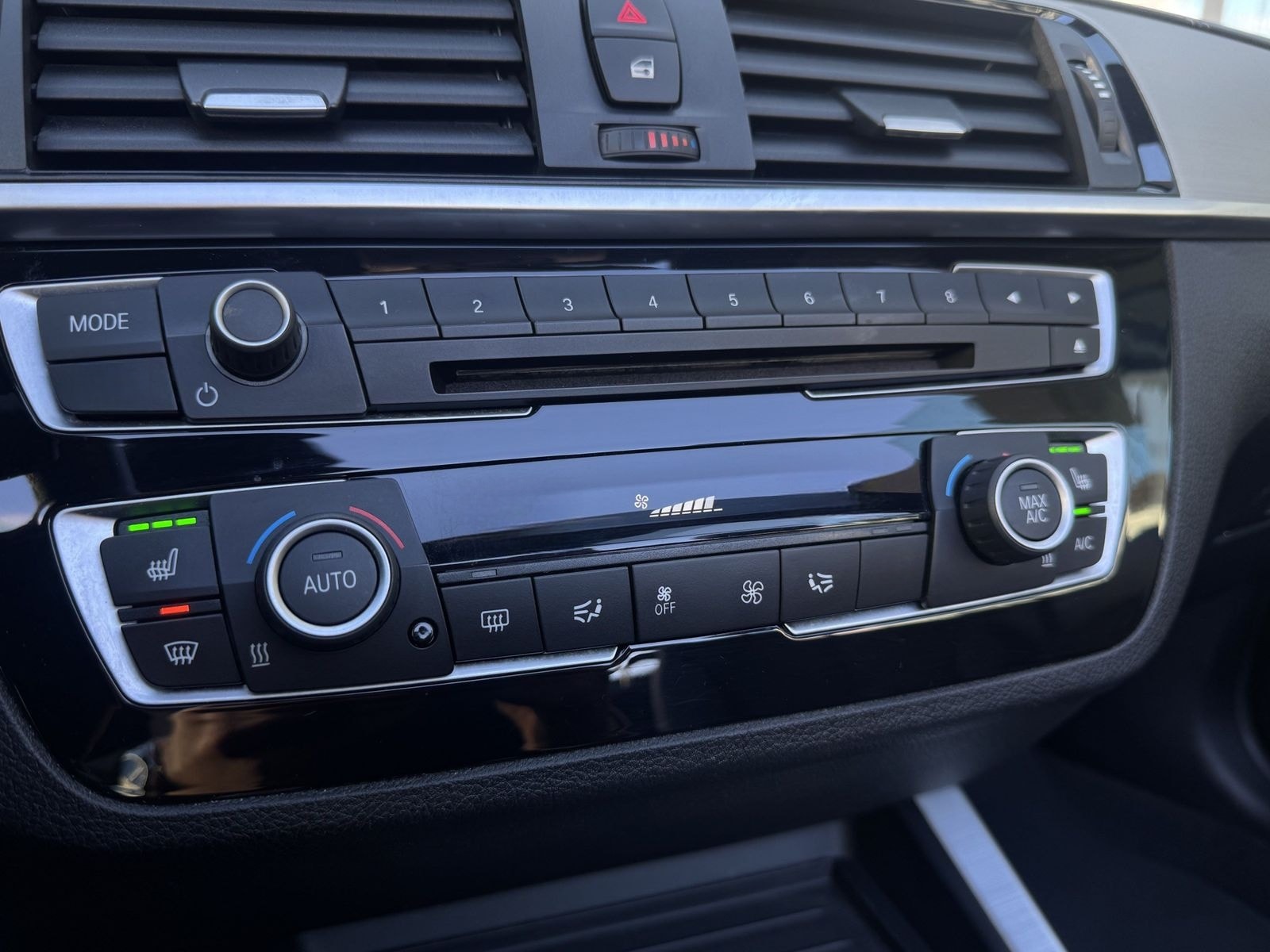 BMW 220d Cabrio Luxury Line LED Navi Prof DA PDC H/K foto 12