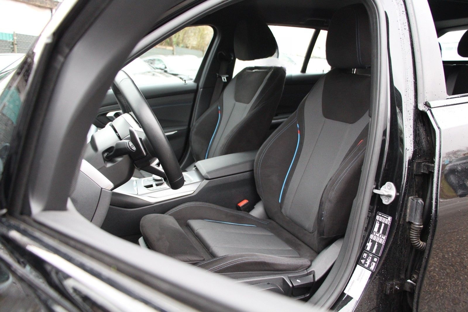 BMW 330i xDrive Touring ACC*WIDESCREEN*LED M Sport foto 3