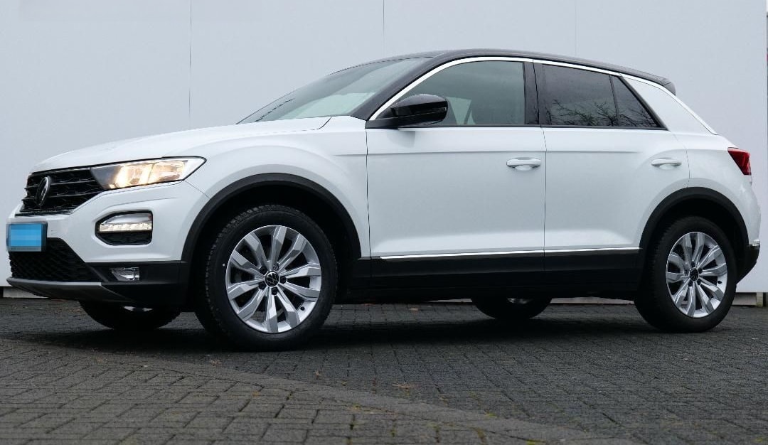 Volkswagen T-ROC Sport 1.5 TSI 150PS 6-GANG APP+PDC+SITZHEI foto 8