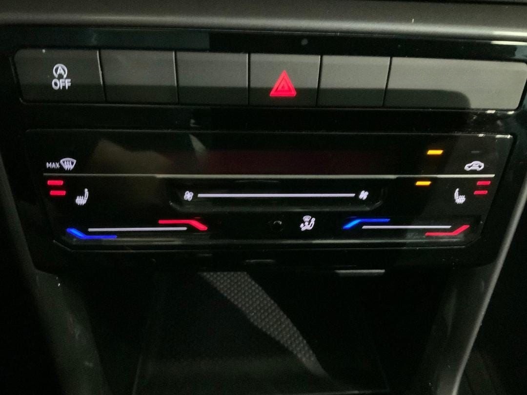 Volkswagen T-Cross Style 1.0 TSI OPF GJR+APP+NAVI+ACC+WIPA+ foto 10