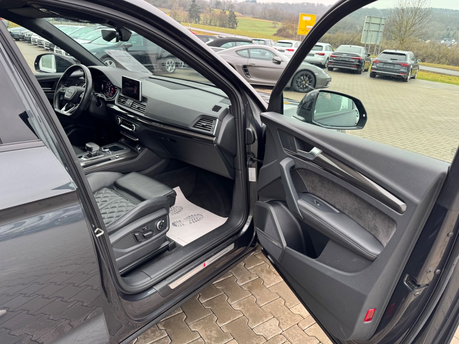 Audi SQ5 3.0 TDI quattro LED/AHK/B&O foto 19