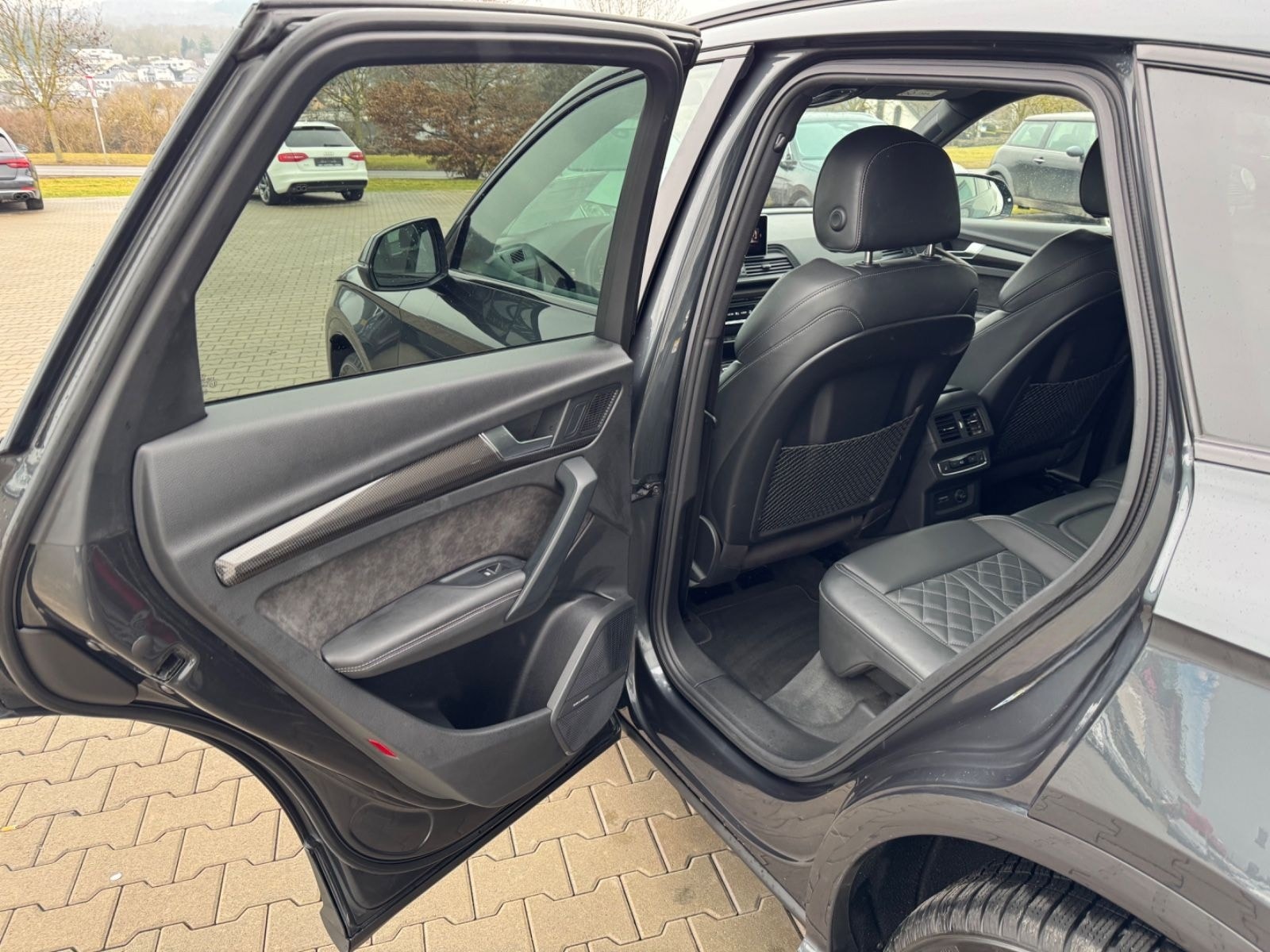 Audi SQ5 3.0 TDI quattro LED/AHK/B&O foto 22