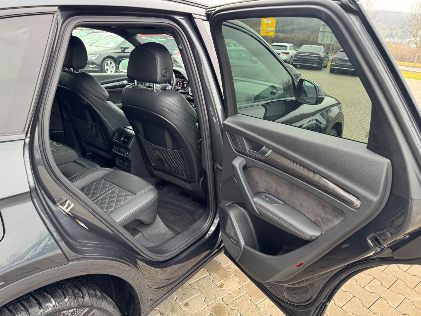 Audi SQ5 3.0 TDI quattro LED/AHK/B&O foto 25
