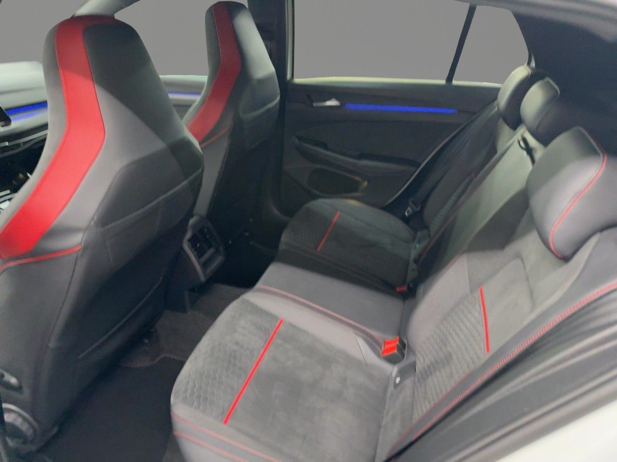 Volkswagen Golf GTI Clubsport 2.0 TSI DSG NAV KAM 18" BLACK foto 8