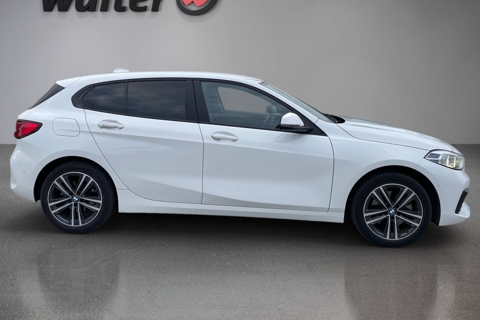 BMW 118i*1.5l*Advantage*Ambiente*Kamera*SHZ foto 3