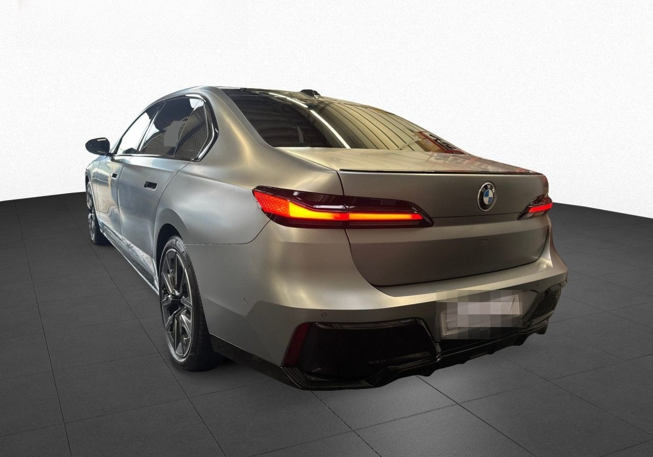 BMW 740d M Sport Pro Fond-Entertain A-Bahn Executive foto 4