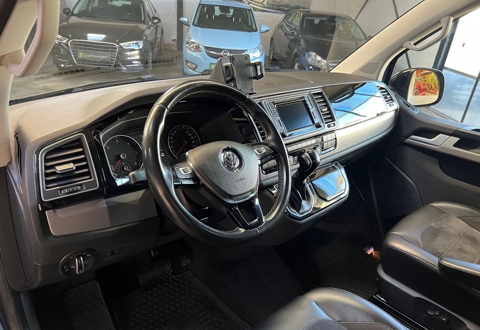 Volkswagen T6 Multivan foto 8