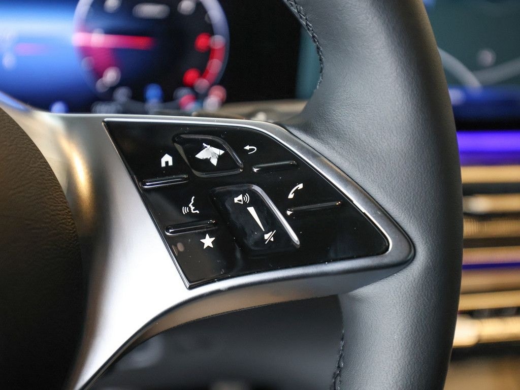 Mercedes-Benz V 300 d AMG AVANTGARDE Lang AHK Standhz. Pano foto 18