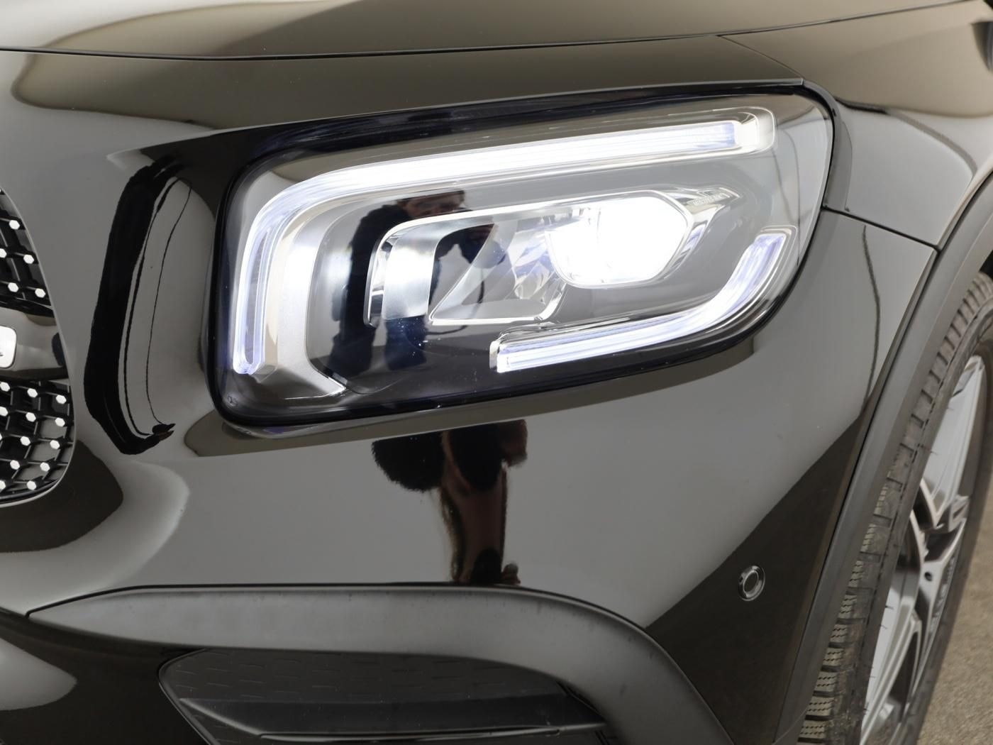 Mercedes-Benz GLB 200 AMG+LED+SPUR+SPIEGEL+AMBIENTE+KAMERA+SHZ foto 20