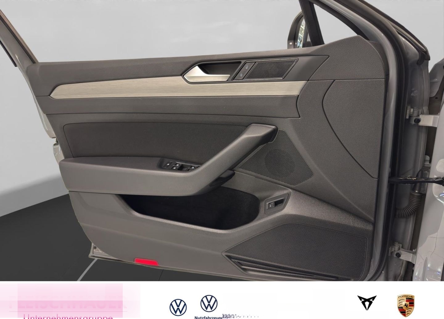 Volkswagen Passat Variant 2.0 TDI Navi+LED+Kamera+17''+App- foto 13