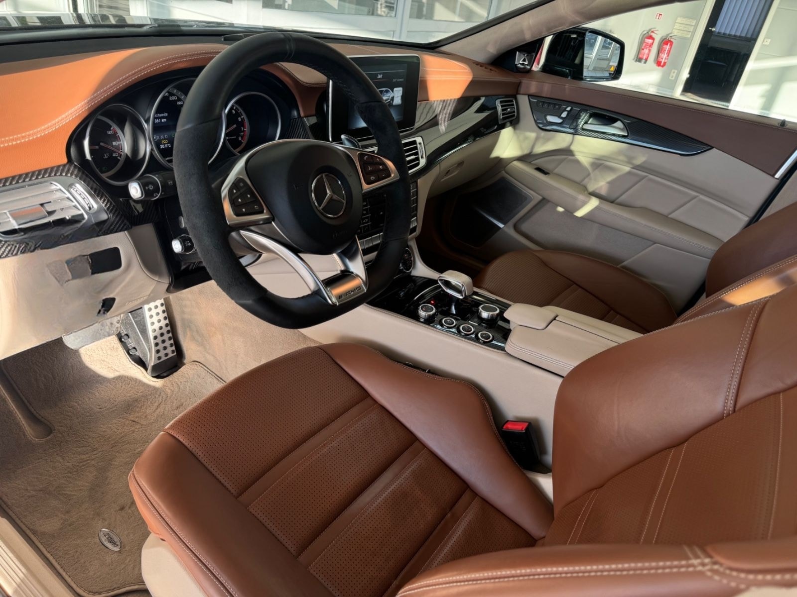 Mercedes-Benz CLS63 S AMG*B&O*360°*NAPPA*KERAMIKBREMSE*4-MATIC foto 10