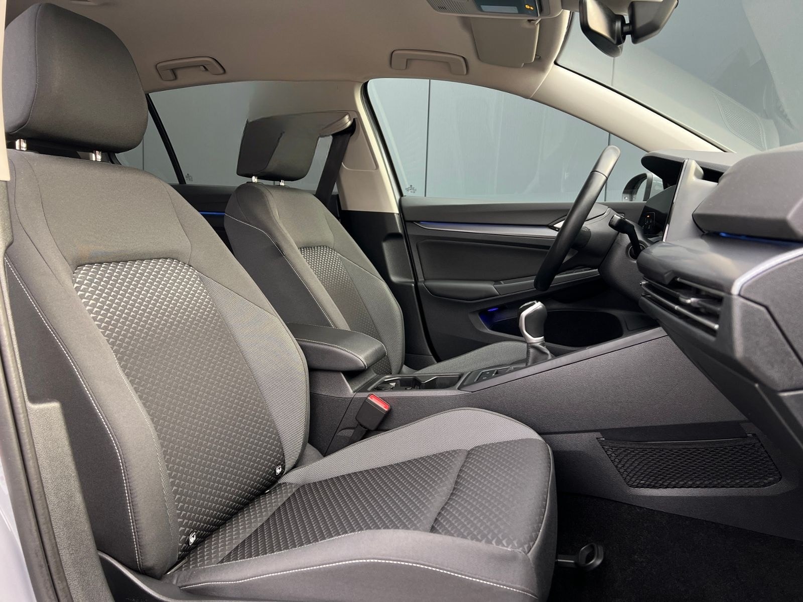 Volkswagen Golf VIII "ACTIVE" 2.0 TDI *Navi, Climatronic, S foto 8