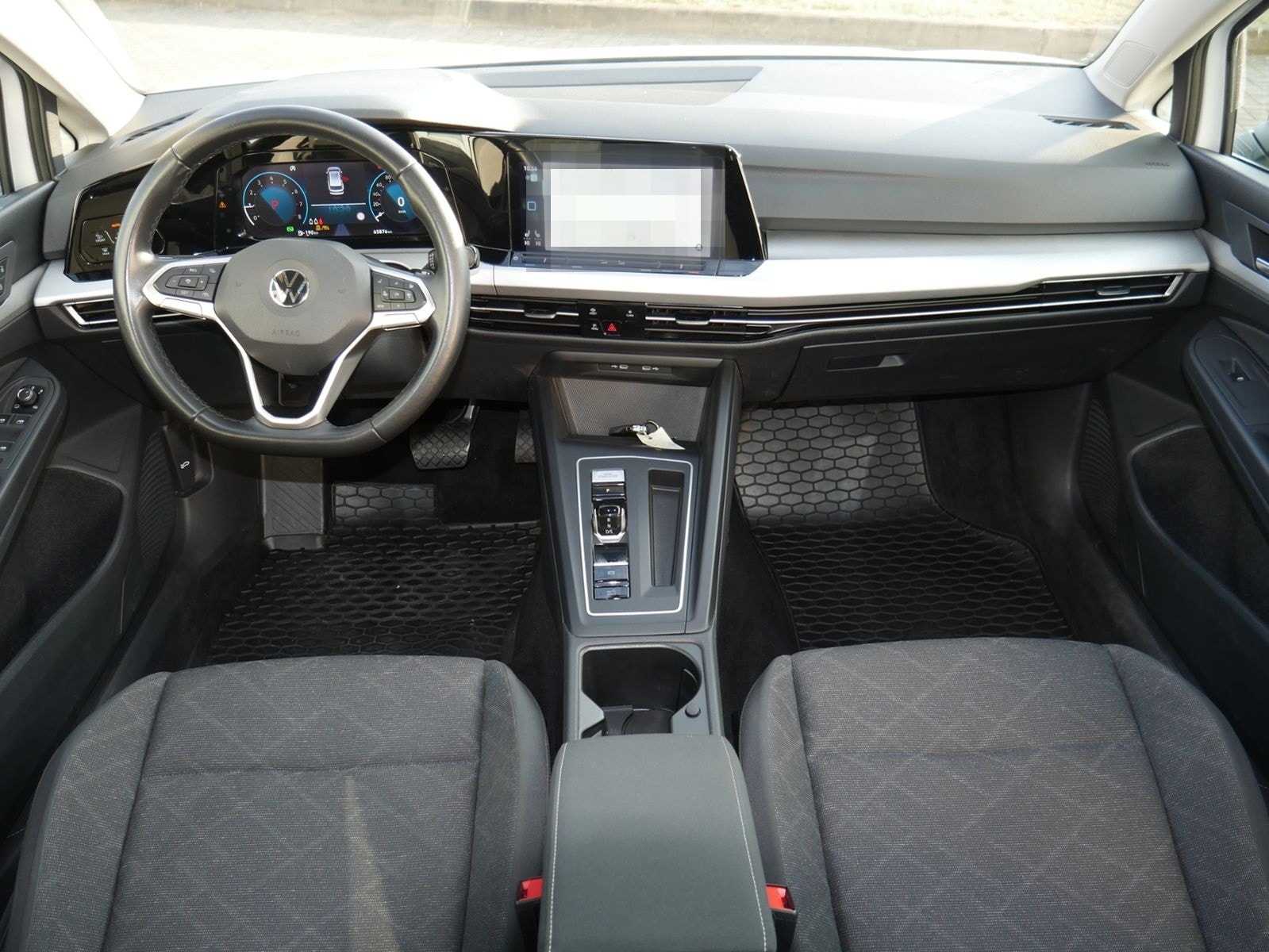 Volkswagen Golf VIII Variant 1.0 eTSI Life DSG ACC NAVI SIT foto 6