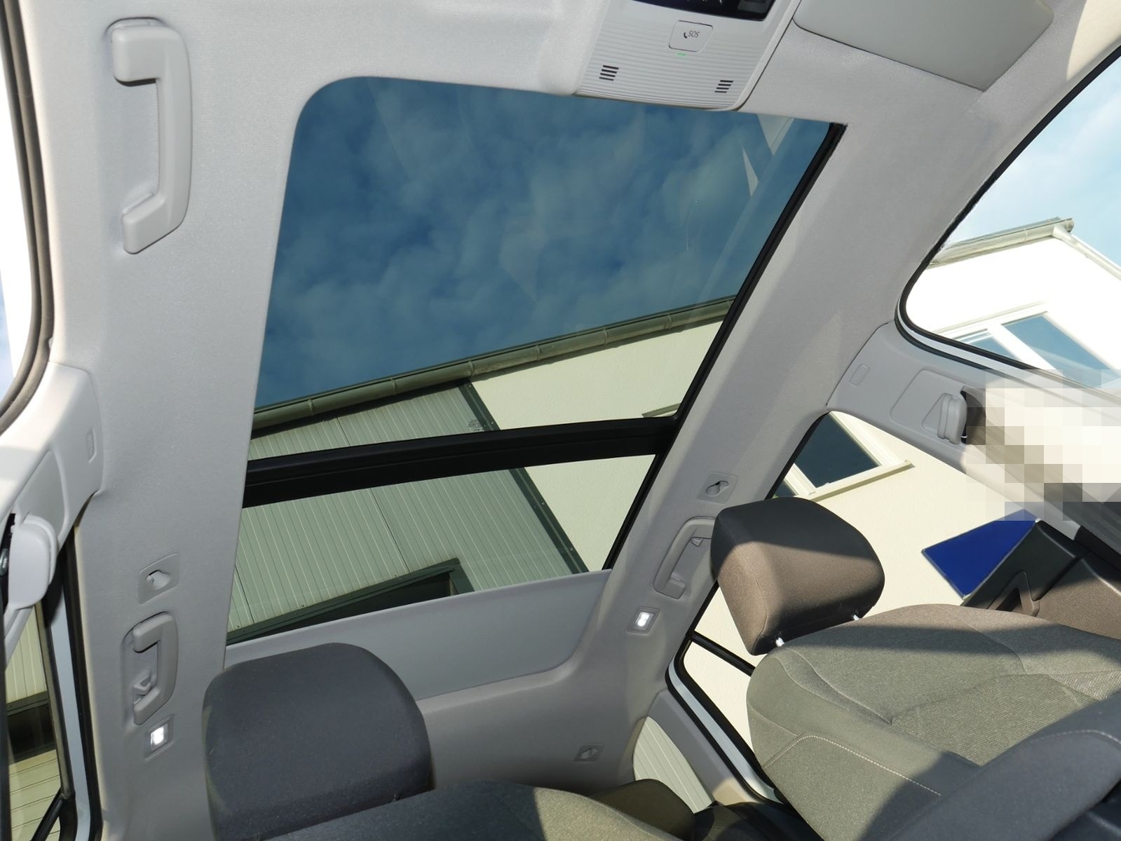 Volkswagen Golf VIII Variant 1.0 eTSI Life DSG ACC NAVI SIT foto 9