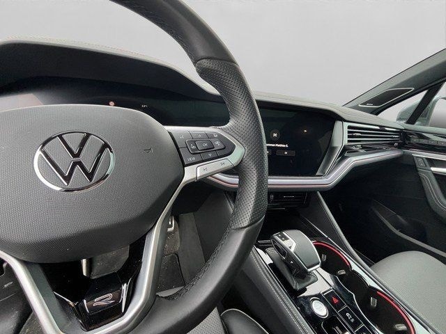 Volkswagen Touareg 3.0 TDI 210 kW 4Motion R-Line 2026 (Face foto 10