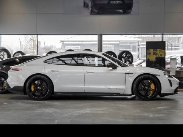 Porsche Taycan Turbo S*PRIVACY*LED-MATRIX*AMBIENTE* foto 8